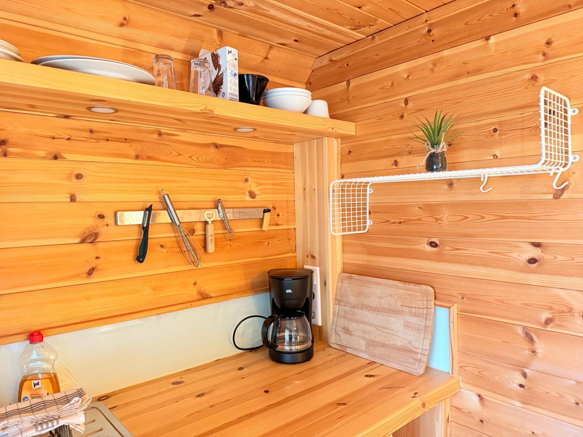 Das Wiesenhaus: Wohnen im Tiny House direkt am Rhein Köln Zimmer foto